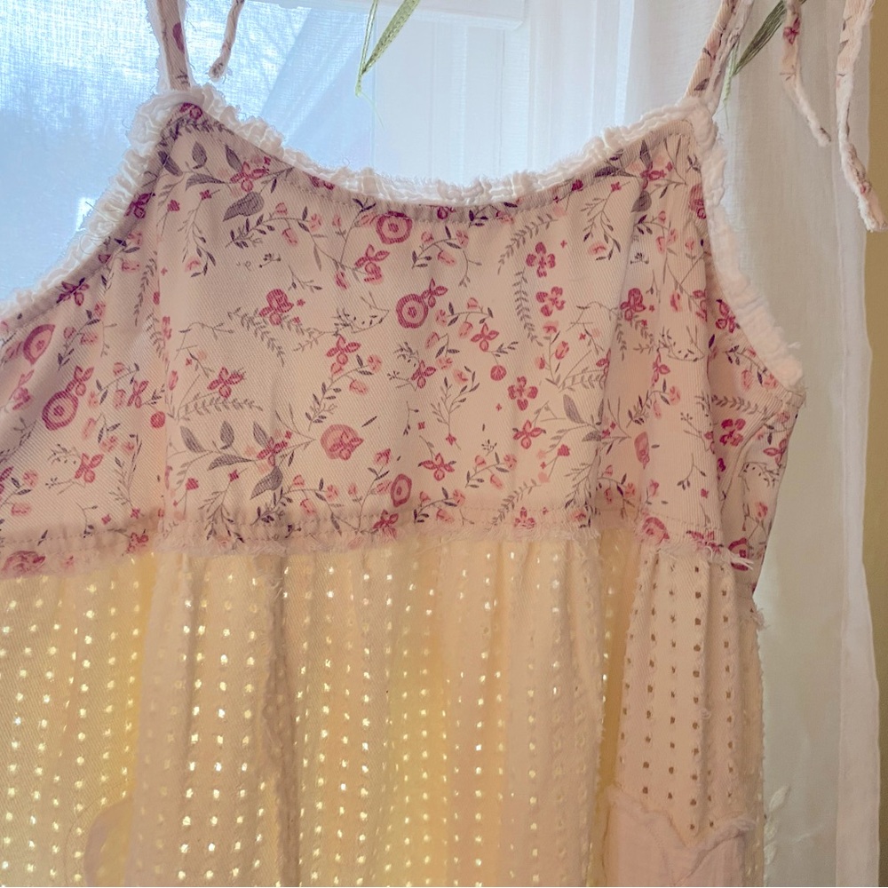 POL | Eyelet Patchwork Maxi Dress - Picture 4 of 10